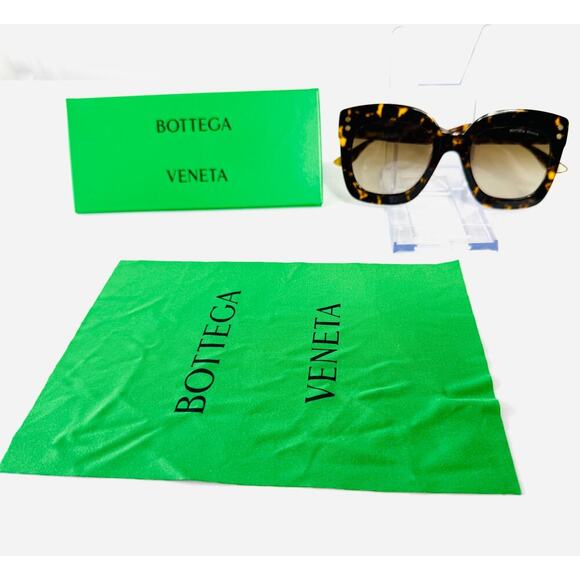Bottega Intrecciato Sunglasses Oversized Square Tortoise NEW Box - Picture 6 of 7